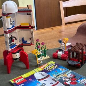 Previously built LEGO SPONGEBOB SQUAREPANTS 'Rocket Ride" 3831